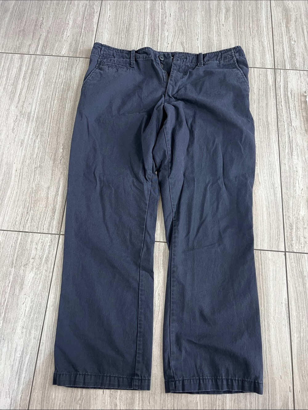 Old Navy Men's Navy Chino Pants